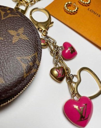 Mini LV heart Choker