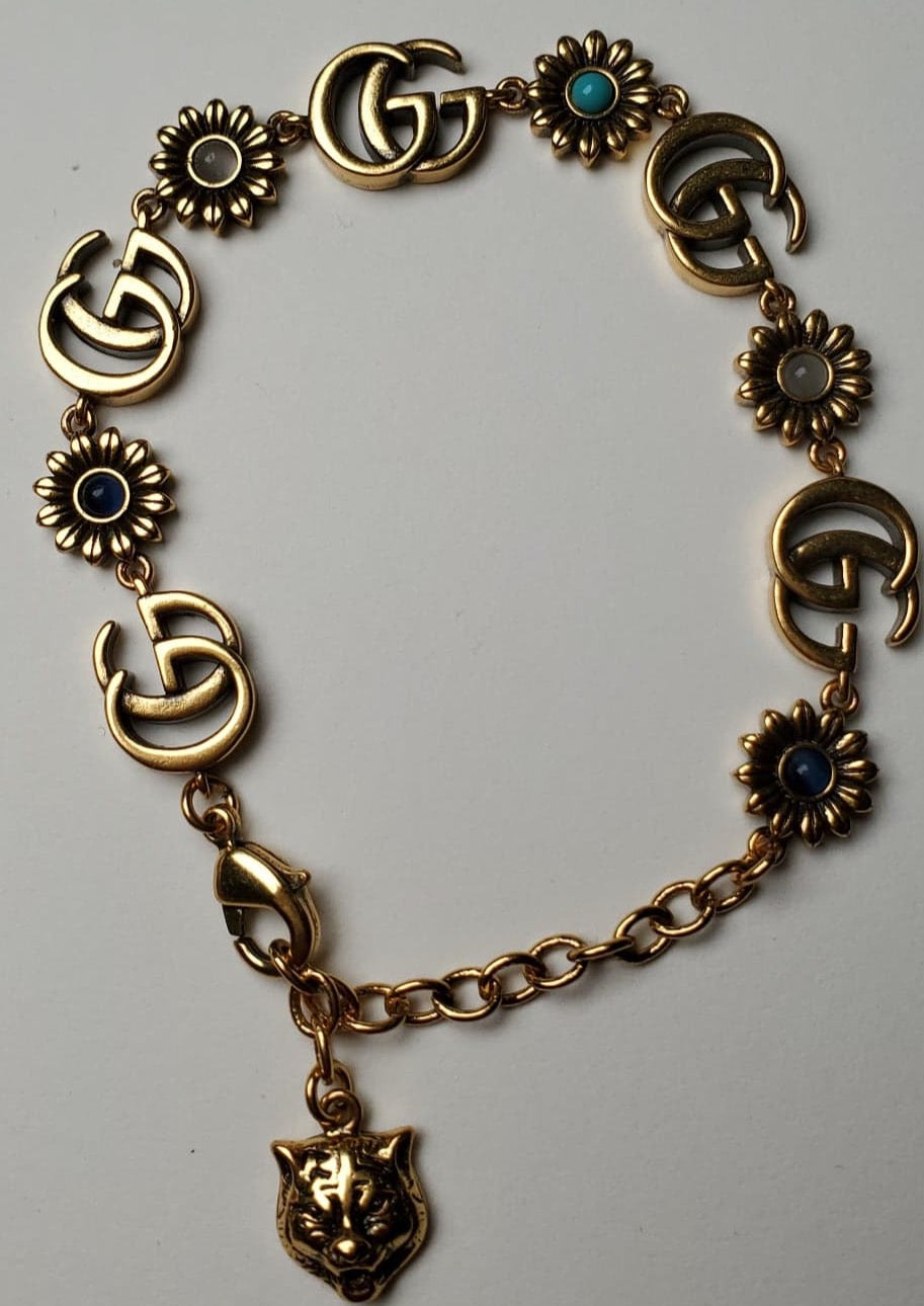 Gucci Logo Choker