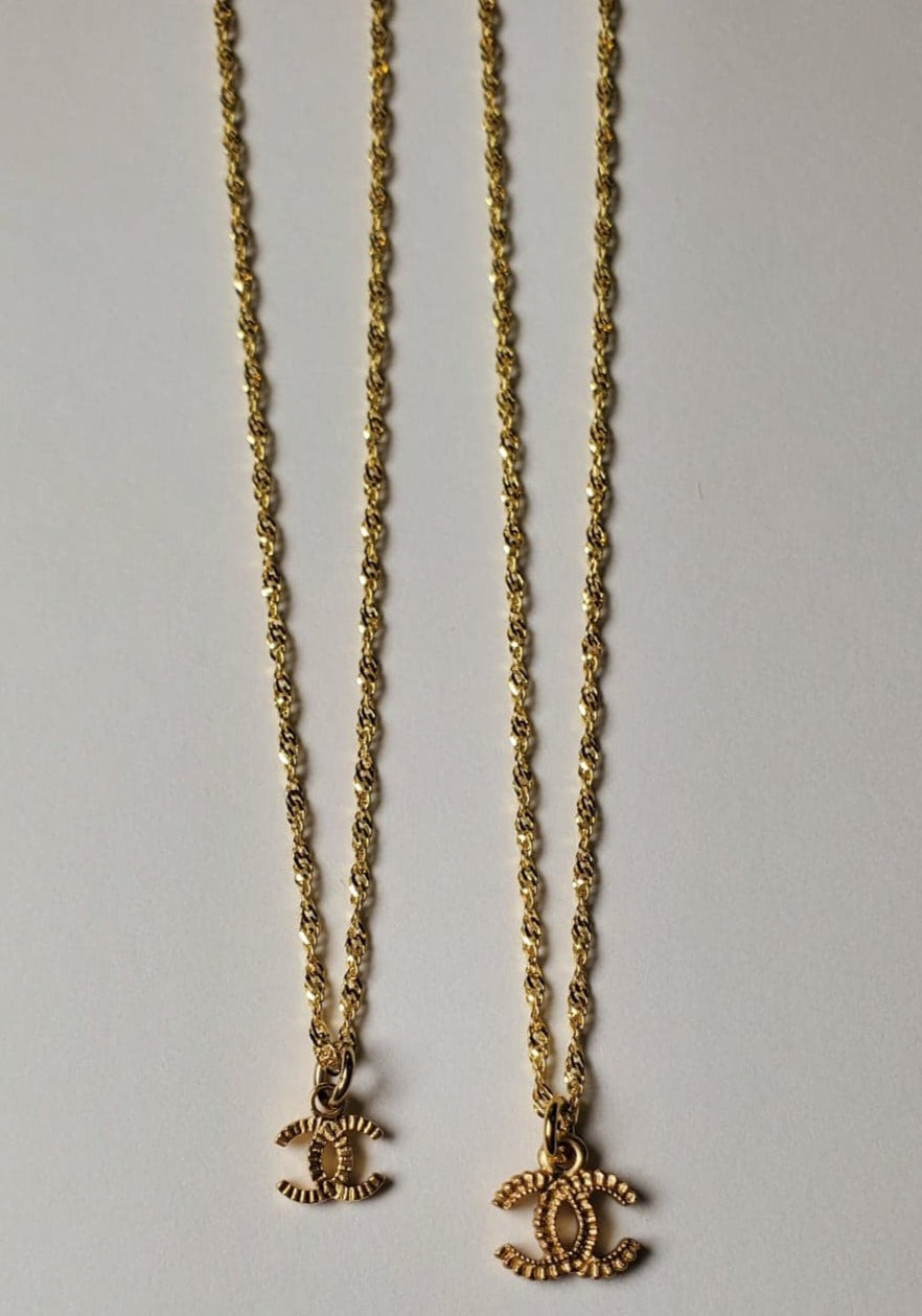 Mini Textured Chanel Classic Logo Necklace